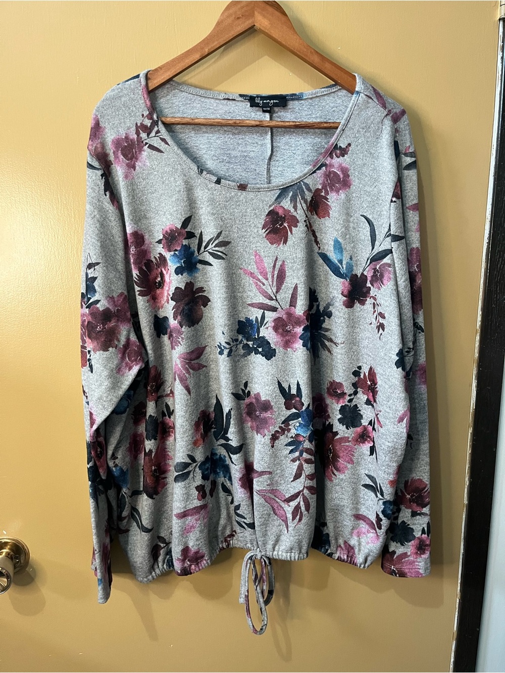 Lily Morgan Grey Floral Drawstring Hem Sweatshirt  3X